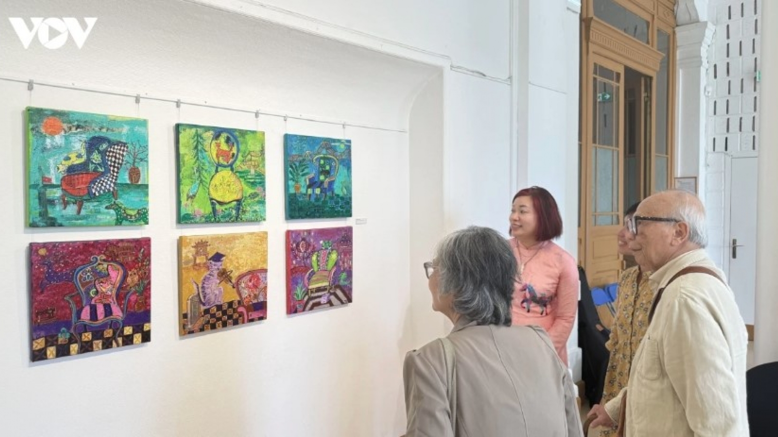 Vietnam-France cultural, artistic links strengthened through exhibition in France